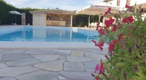 La Taverna - Image 5