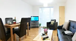 Borehamwood - Luxury 2 bed 2 bath apartment - Image 4