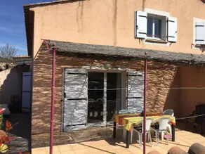 Homerez Last Minute Deal - Nice House With Shared Pool And Wifi - Image 2