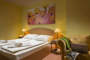 Ozoon Hotel - Image 5