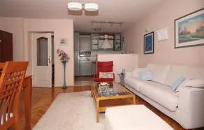Charming Apartment - Image 4