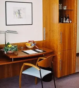 Altstadt Hotel zur Post Stralsund - Image 5