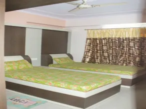 Varanasi Home Stay - Image 4