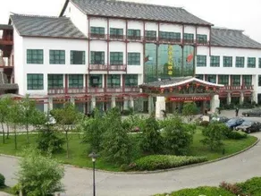 New Langqiao Garden Hotel - Image 3