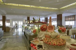 Hotel Vincci Marillia - Image 3