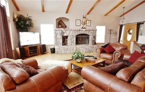 Elks Retreat - Image 4