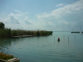 Hotel Kenese - Image 2