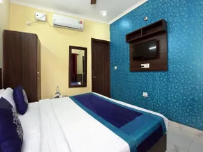 OYO Hotel Sunrise - Image 3