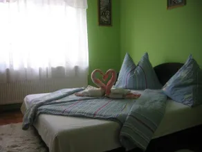 Keletifény Vendégház - Image 5