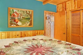 Marie's Cabin - Image 5