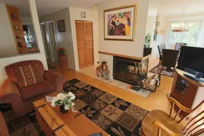 Stowe Mountainside Condo 3 Bedrooms 2 Bathrooms Condo - Image 4