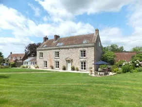 Coxley House - Image 2
