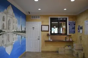 Scottish Inns & Suites Pasadena - Image 4
