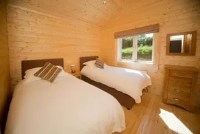 Hollybush Lodges - Image 2