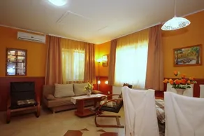 Belvárosi Apartmanház - Image 5
