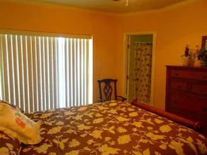 Beverly Condos - Image 3