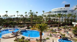 Ferienwohnung mit Terrasse und beheiztem Pool - Image 2