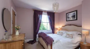 Twin Cottage, New Forest National Park - Image 4