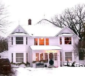 Old Victorian Farmhouse Bed & Breakfast - Image 2