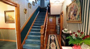 Wildflowers Inn - Image 2