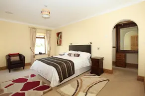 Fairview House - Image 2