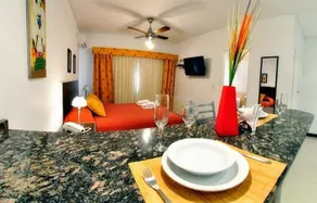 Pilar Apart - Image 5