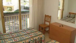 Pins Marina Apartments - Image 5