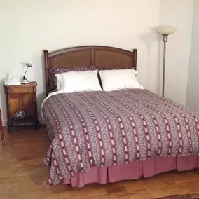 Modern Bungalow - Image 3