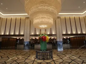 Jinghan Hotel - Image 2