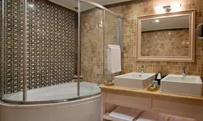Divan Suites Batumi - Image 5