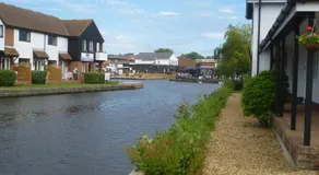 Wroxham Peninsula Cottage - Image 4