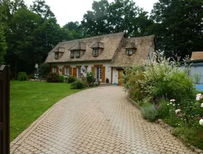 L'Oree Du Bois - Image 1