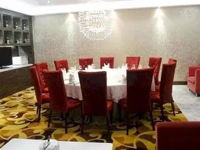 Yunlong Hotel - Image 5