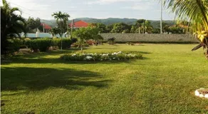 Runaway Retreat - Image 4
