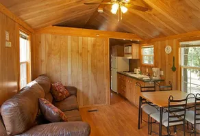 Arrowhead Camping Resort Deluxe Cabin 7 - Image 3