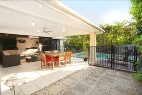 Freycinet Row House - Image 1