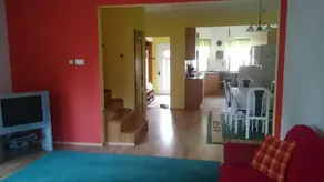 Mamma Mia Holiday House - Image 4