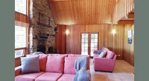 Chapel Hill Winery Guest House - Image 3