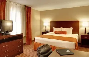 Eod Summer 2022 Lake Oswego Hotel - Image 4