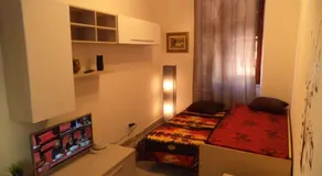Vintage Room - Image 4