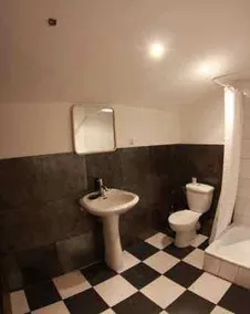 In Loft Hostel - Image 3