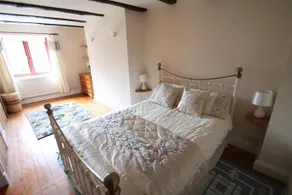 Priory Bungalow - Image 3