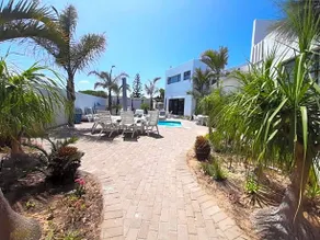 Au Plais De Langebaan At Palm Tree Villa - Image 5