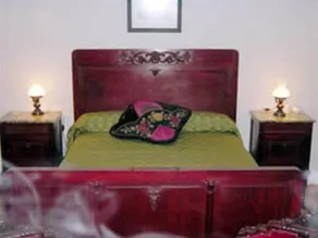 El Cobijo De La Reina - Image 5