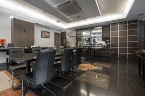 Lynt Hotel by OYO Rooms - Image 4