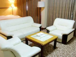 Zhengjiu Hotel - Image 5