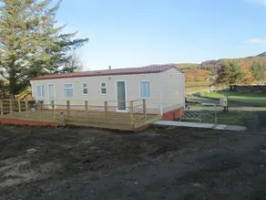 LOCHSIDE CARAVAN - Image 2