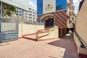 Hotel Blue Nest - Image 2