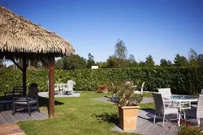 Hotel Les Chaumieres Du Lac - Image 2