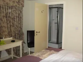 Loch Fyne Hotel - Image 3